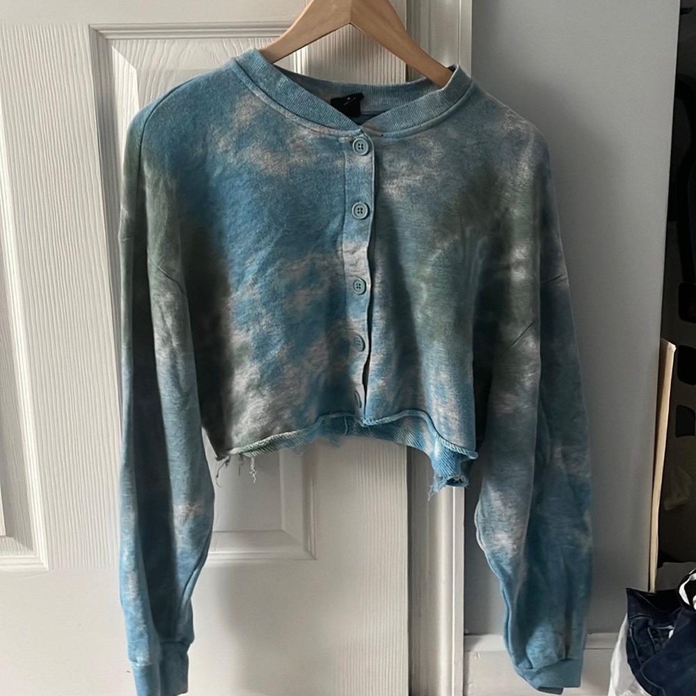 army green, light blue, and white tie dye cropped button sweater from pacsun!